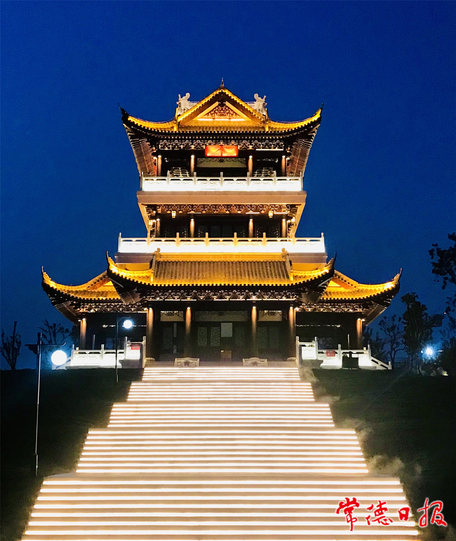 sj胡曉新-古閣生輝-1.jpg