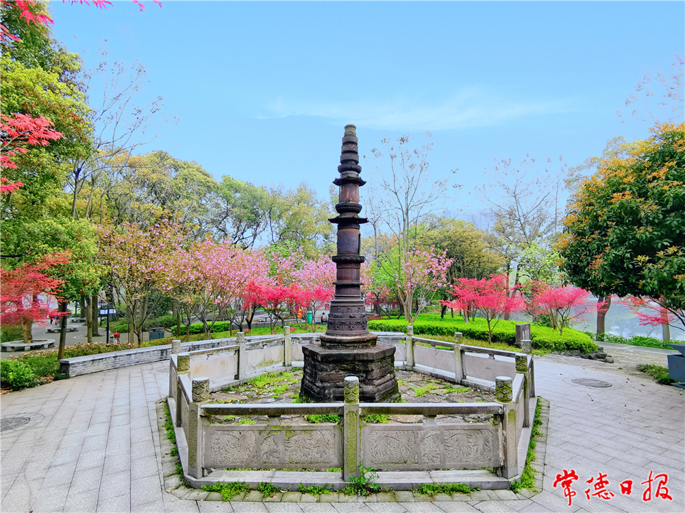 sj宋才華-鐵幢沐春-1.jpg