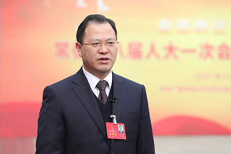 周振宇在接受湖南經(jīng)視采訪時談到 扭住“六大專項行動”不放 以沅澧之光為三湘添彩