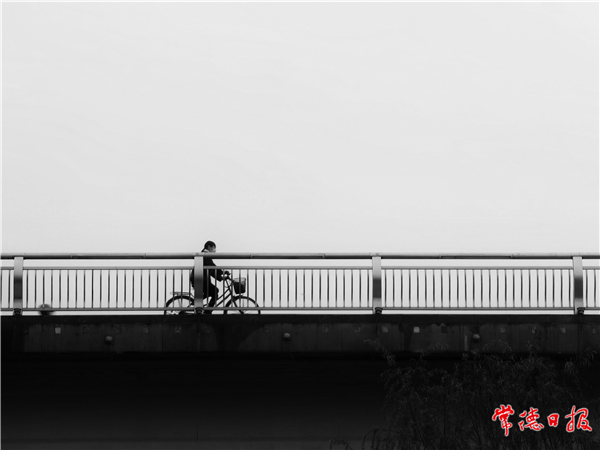 sj劉圖強-趕路人-1.jpg