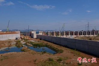 【攝影報(bào)道】石澧航道青山樞紐建設(shè)忙
