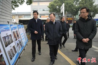 周振宇調(diào)研城建類政府投資項(xiàng)目
