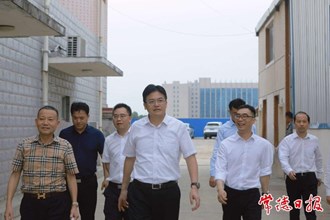 羅毅君在澧縣督導(dǎo)調(diào)研生態(tài)環(huán)保、企業(yè)發(fā)展工作
