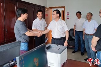市領(lǐng)導(dǎo)赴市委社會工作部調(diào)研