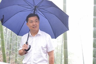 劉國龍赴桃源縣巡林并督導防汛備汛工作時強調(diào)：守住生態(tài)和防汛安全底線