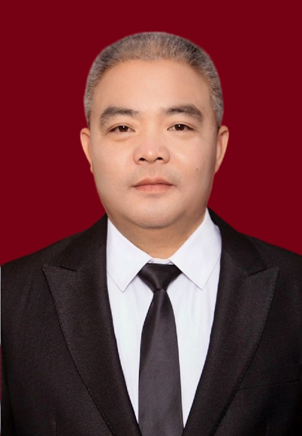 李有飛