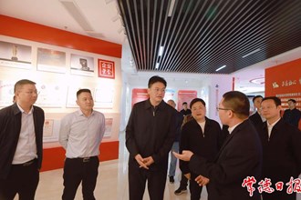 羅毅君帶隊(duì)調(diào)研社會(huì)工作