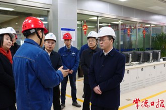 周振宇調(diào)研工業(yè)企業(yè)復(fù)工復(fù)產(chǎn)、假期文旅市場及安全工作