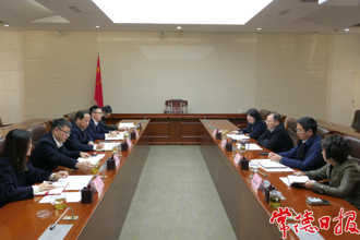 周振宇會(huì)見(jiàn)湖南聯(lián)通周智一行：數(shù)字賦能謀新篇 攜手共進(jìn)促發(fā)展