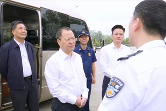 周振宇國慶期間深入一線督導(dǎo)檢查