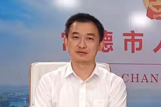堅(jiān)持?jǐn)?shù)字賦能，打造全市智慧農(nóng)業(yè)樣板